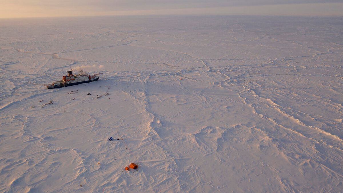 Largest hole in ozone over Arctic closes