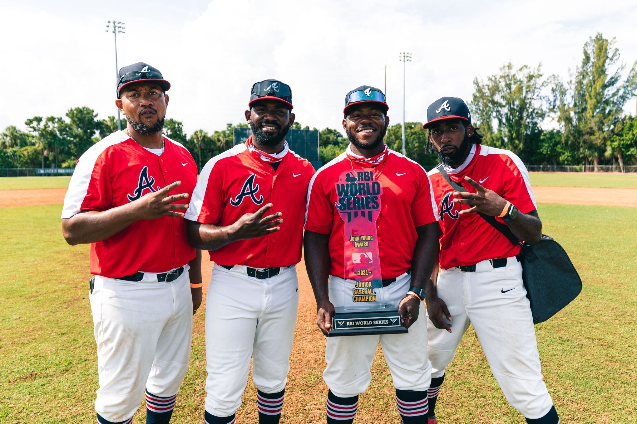 X 上的Atlanta Braves：「Congratulations to the Atlanta Braves RBI team for  winning the Junior Division Championship of the 2021 @MLBRBI World Series!   / X