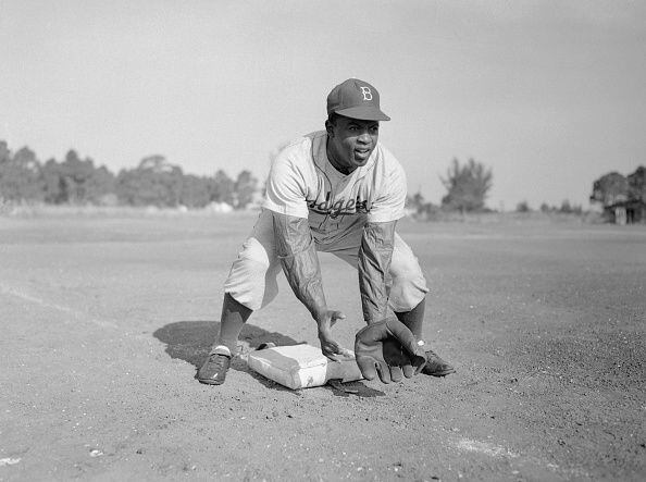 Jackie Robinson's All-Star Game bat sells for $1.08 million – WFTV