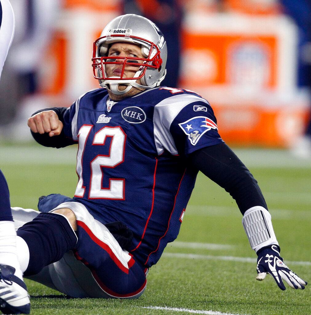 2/2/22 - Tom Brady Officially Announces Retirement - WCSG