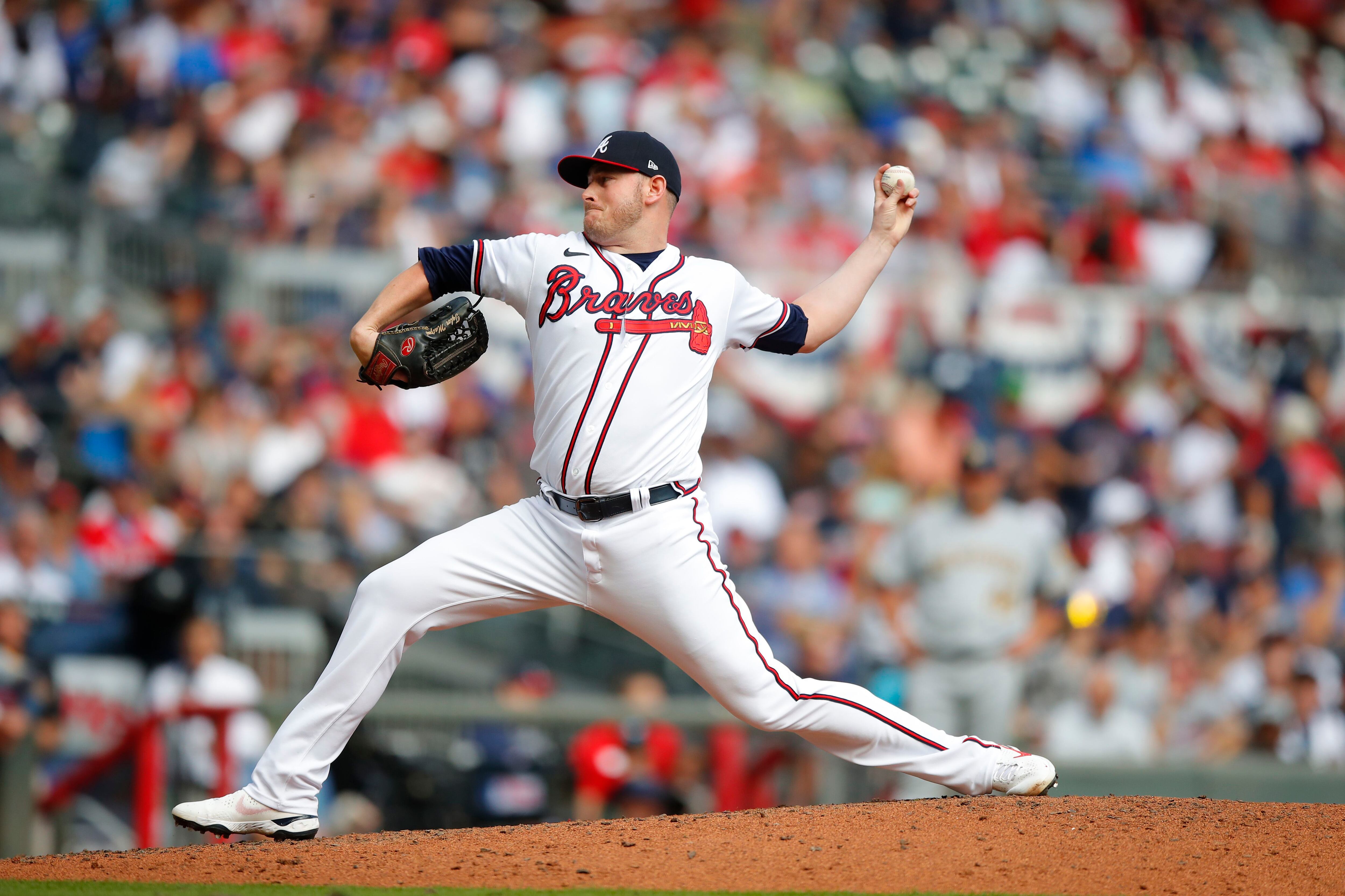 Pearl power: Pederson HR gives Braves 3-0 win, series lead over