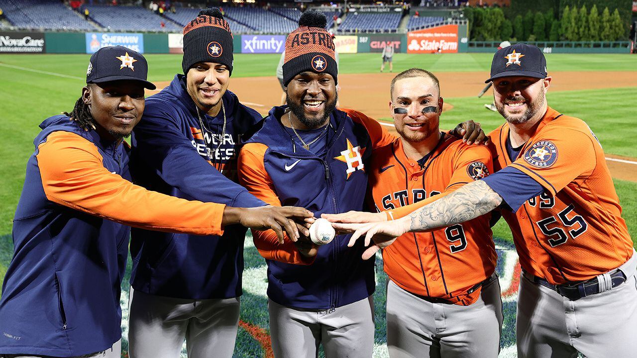 Houston Astros manager Dusty Baker holds the #WorldSeries