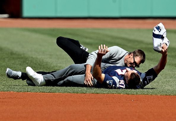 Rob Gronkowski hosting retirement party at Mohegan Sun next month