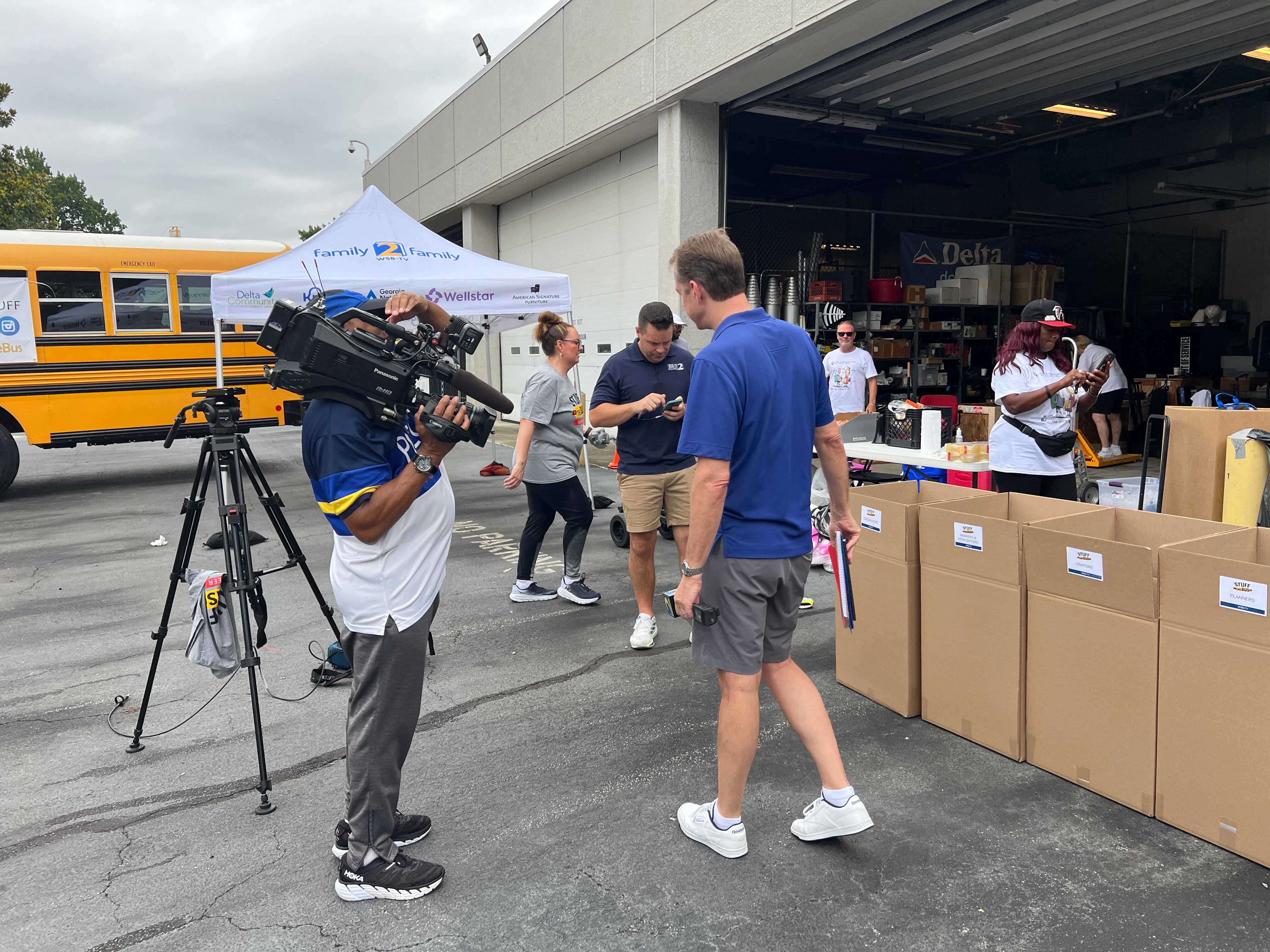 PHOTOS: Stuff the Bus 2024 – WSB-TV Channel 2 - Atlanta