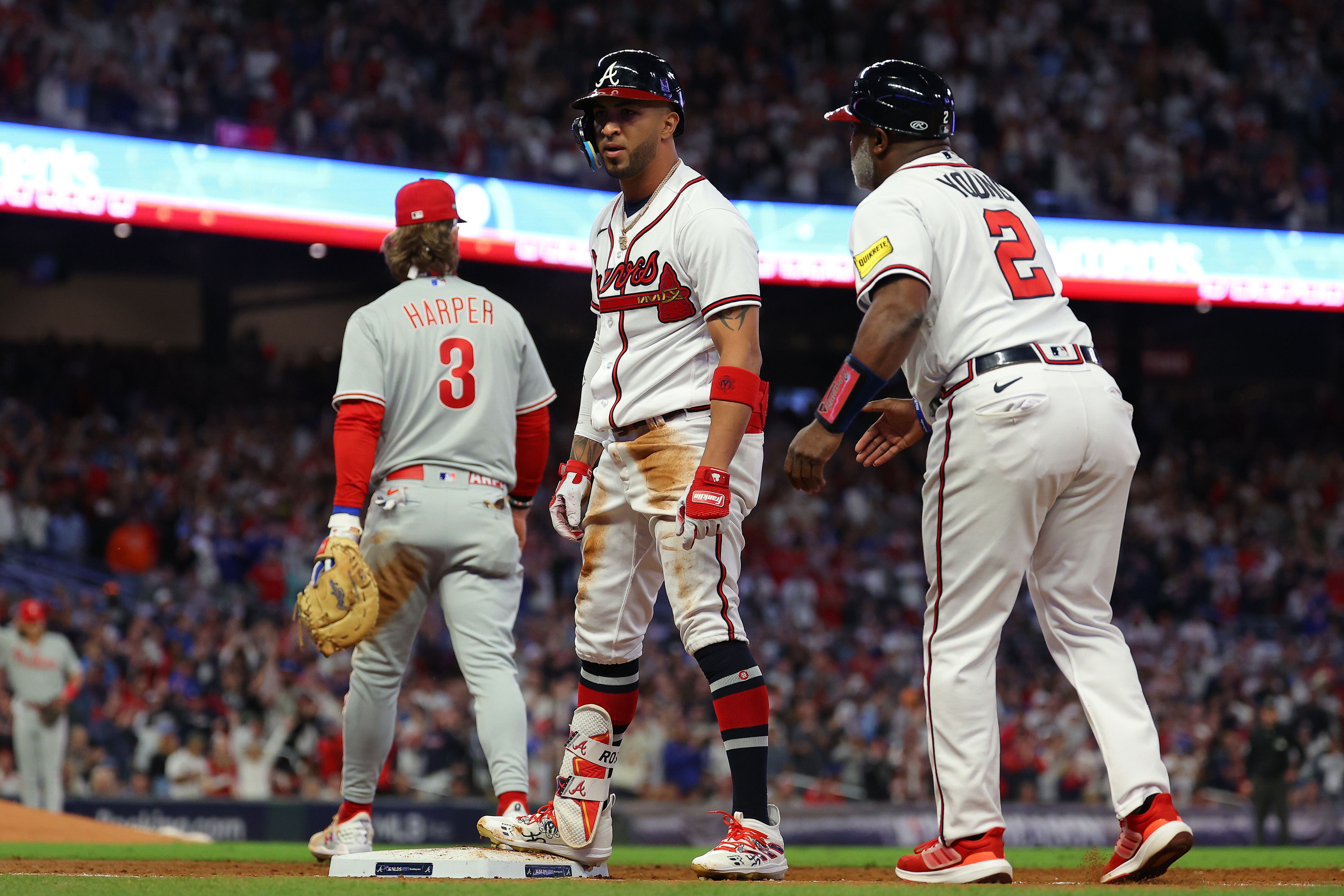 Watch Bryce Harper flip out after getting beaned by Braves