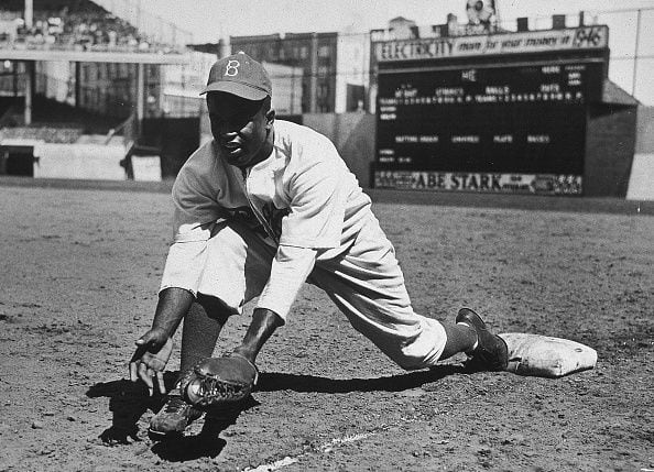 Jackie Robinson's All-Star Game bat sells for $1.08 million – WFTV
